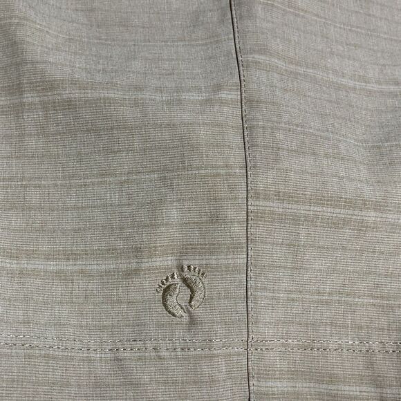 Hang Ten Men's Tan Hybrid Chino Shorts, Size 32 - Picture 4 of 9